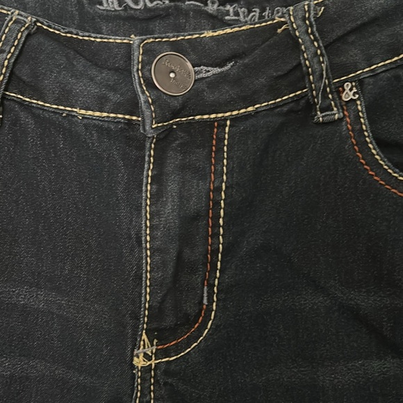 Rocks & Indigo Cropped Jeans  - Size 8 - Picture 3 of 13